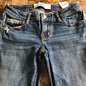 Hollister Size 24 distressed jeans.